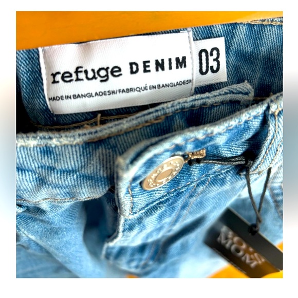 Blue Denim Mom Jeans - Picture 4 of 4